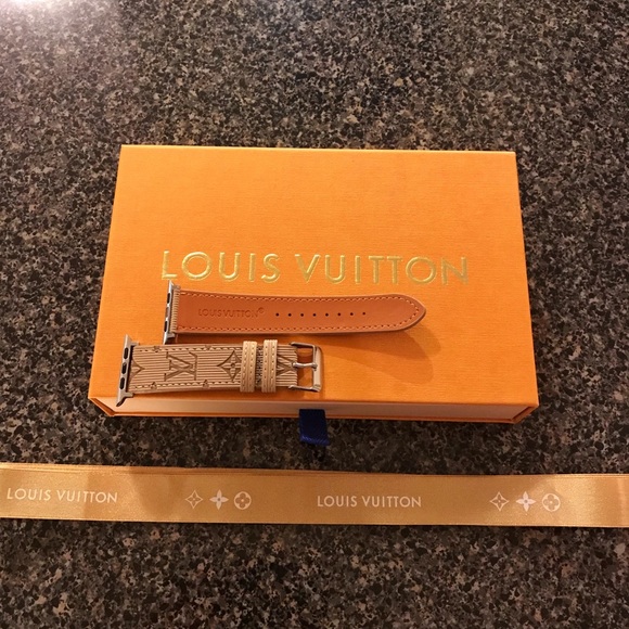 Authentic Louis Vuitton Leather Watch Band ✨❤️😍 - Picture 10 of 16